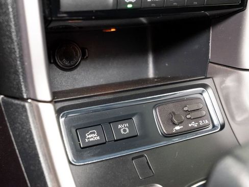 Used 2019 Subaru Ascent 8-Passenger image 19