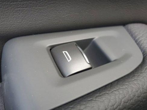 New 2026 GMC Yukon Denali w/ Sun & Power Step Package image 13