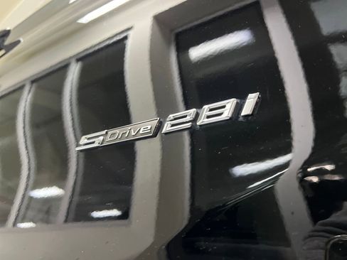 Used 2018 BMW X1 sDrive28i image 12