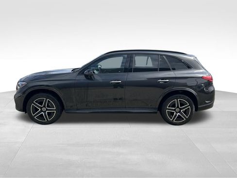 Certified 2023 Mercedes-Benz GLC 300 4MATIC image 2
