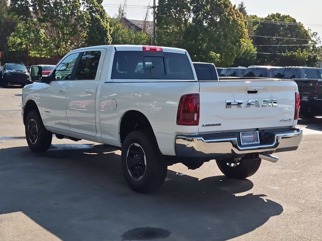 New 2026 RAM 2500 Laramie AWD/4WD image 5