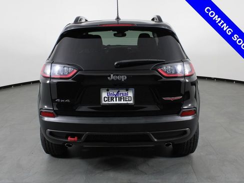 Used 2022 Jeep Cherokee Trailhawk w/ Premium Leather Package image 7