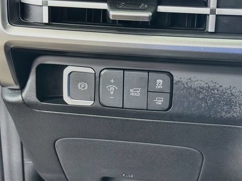 Used 2025 Hyundai Santa Fe XRT AWD/4WD image 12