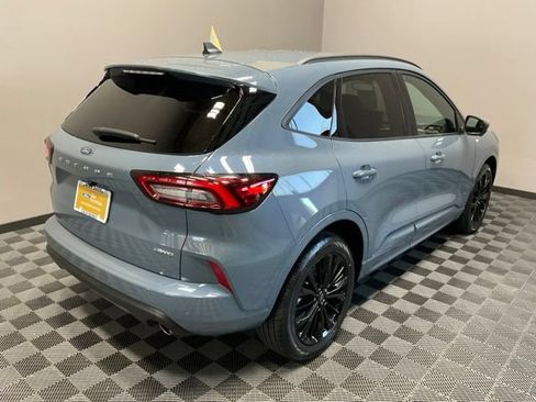 Used 2023 Ford Escape ST-Line Elite AWD/4WD image 8