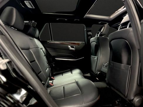 Used 2016 Mercedes-Benz E 350 4MATIC Wagon image 18