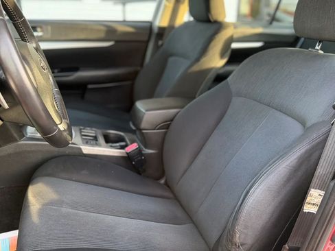 Used 2013 Subaru Legacy 2.5i Premium w/ All-Weather Pkg AWD/4WD image 12