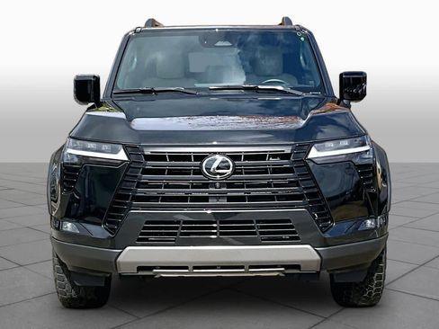 Used 2024 Lexus GX 550 AWD/4WD image 5