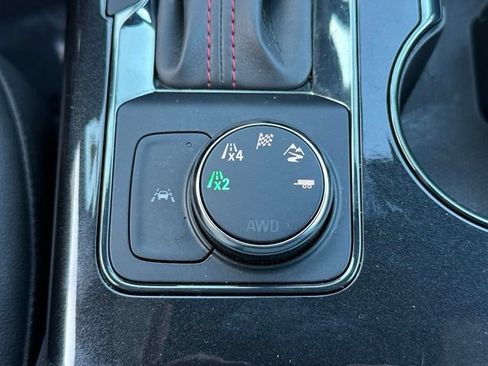 Used 2023 Chevrolet Blazer RS w/ Driver Confidence II Package AWD/4WD image 36