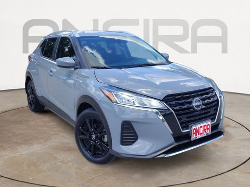 Certified 2023 Nissan Kicks SV FWD image 4