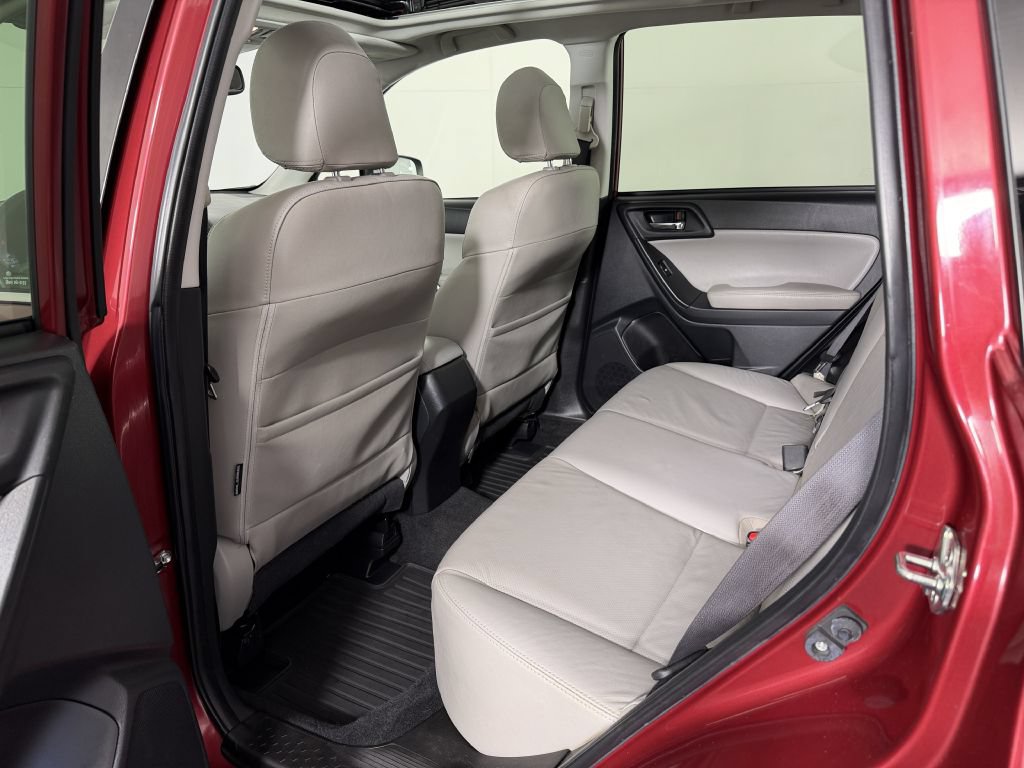 Used 2014 Subaru Forester 2.5i Limited AWD/4WD image 20