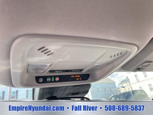 Used 2023 Chevrolet Malibu LT FWD image 26