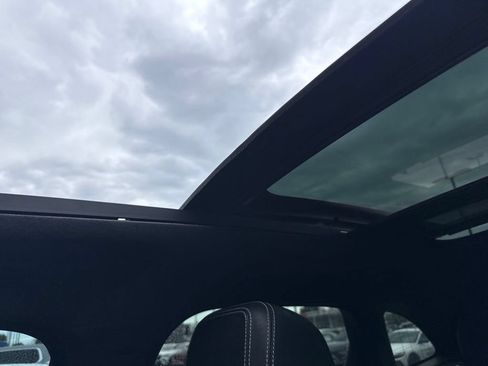 Used 2020 Jaguar F-PACE S AWD/4WD image 14