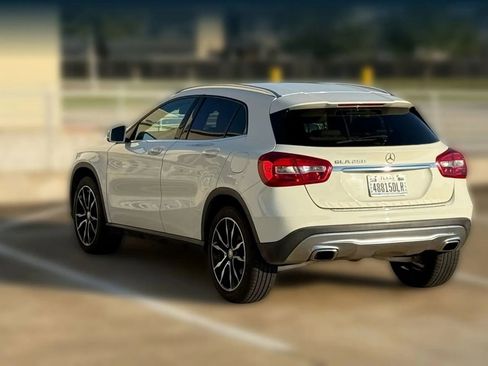 Used 2017 Mercedes-Benz GLA 250 image 6