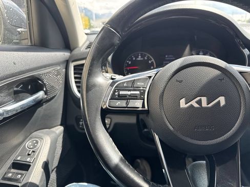 Used 2022 Kia Seltos EX AWD/4WD image 22