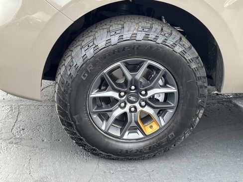Used 2026 Ford Expedition Tremor AWD/4WD image 9