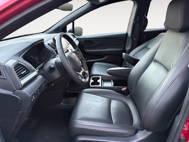 Used 2023 Honda Odyssey Sport image 9
