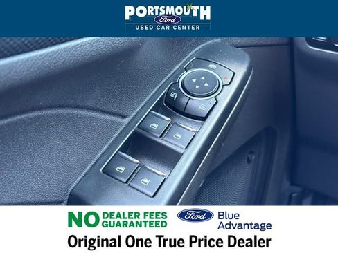 Used 2024 Ford Escape ST-Line Select w/ Tech Pack #2 image 27