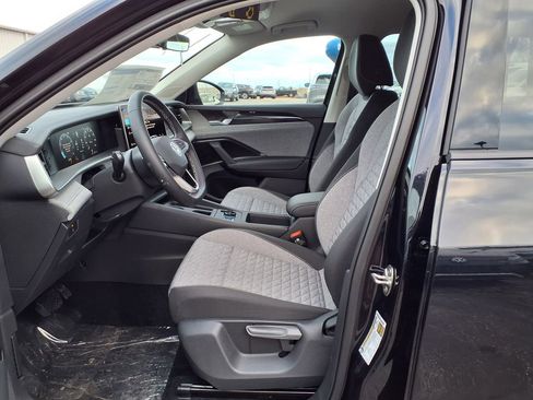 New 2026 Volkswagen Tiguan S image 42