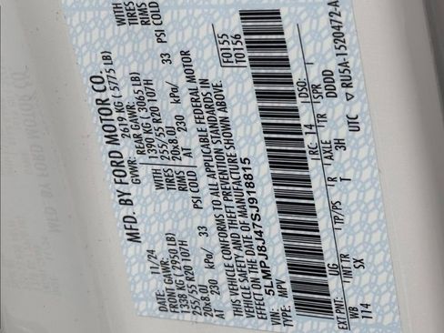 Certified 2025 Lincoln Nautilus Premier w/ Equipment Group 102A image 28