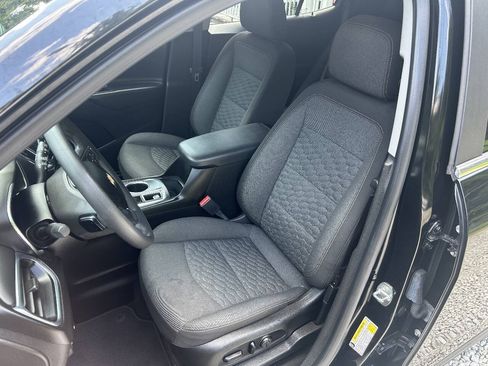 Used 2021 Chevrolet Equinox LT FWD image 10