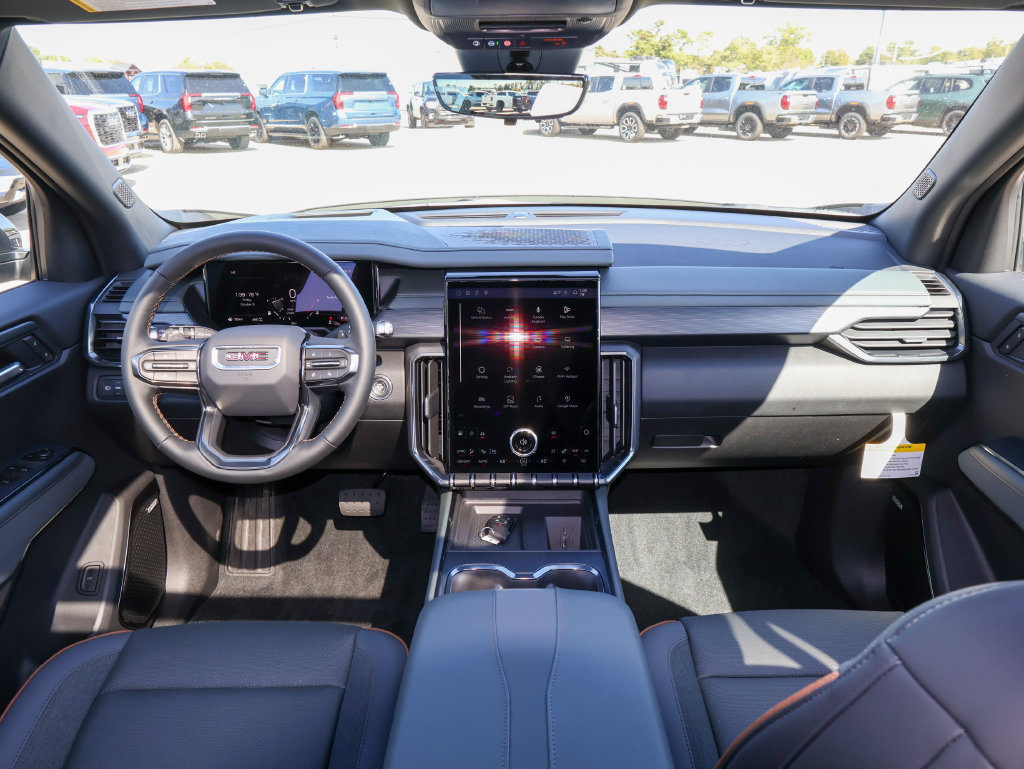 New 2027 GMC Acadia AT4 w/ Luxury Package AWD/4WD image 14