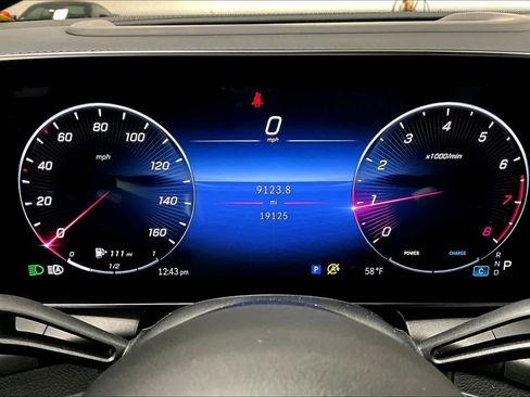 Used 2023 Mercedes-Benz GLC 300 4MATIC image 26