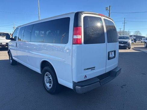 Used 2016 Chevrolet Express 3500 LT w/ LT Preferred Equipment Group image 5