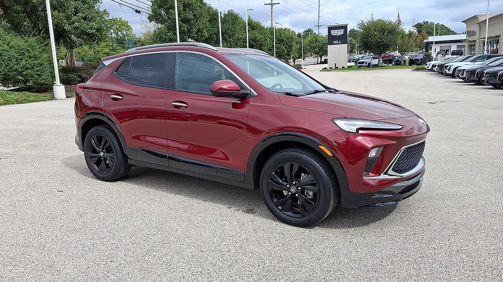 Certified 2024 Buick Encore GX Sport Touring w/ Comfort Package AWD/4WD image 2