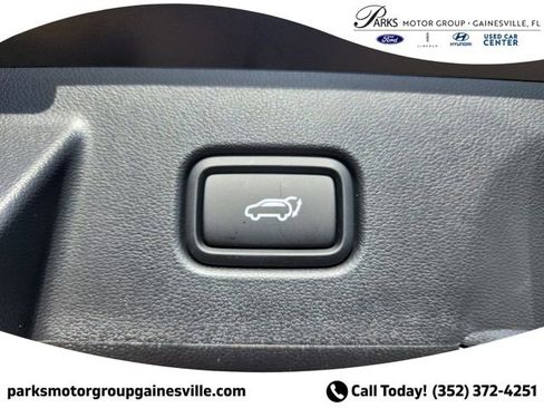 New 2025 Hyundai Tucson SEL image 9