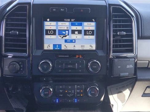 Used 2018 Ford F250 Lariat w/ Lariat Ultimate Package image 18