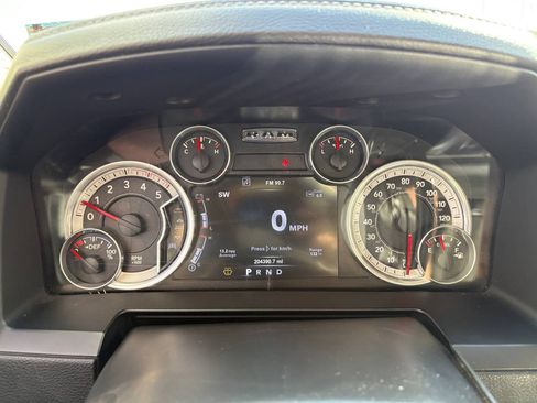 Used 2015 RAM 2500 Laramie AWD/4WD image 19