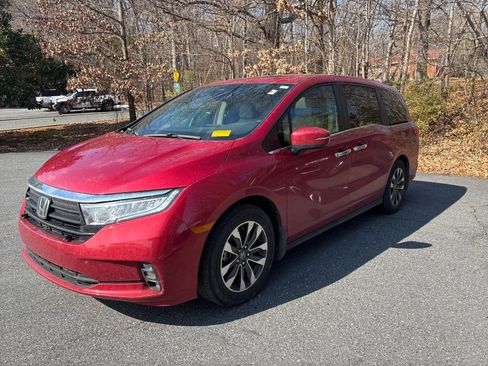 Used 2024 Honda Odyssey EX-L image 8
