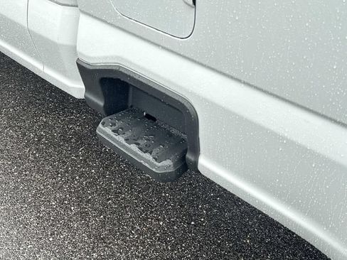 New 2026 Ford F350 XLT AWD/4WD image 21