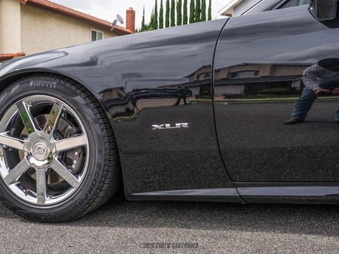 Used 2006 Cadillac XLR image 76