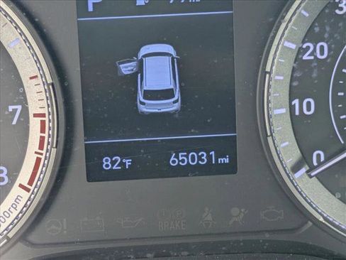 Used 2021 Hyundai Venue SE FWD image 10
