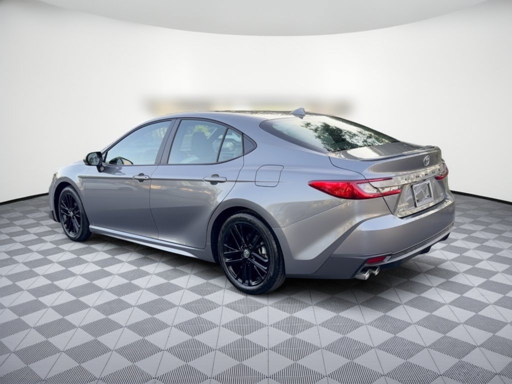 Used 2026 Toyota Camry SE w/ Convenience Package FWD image 3