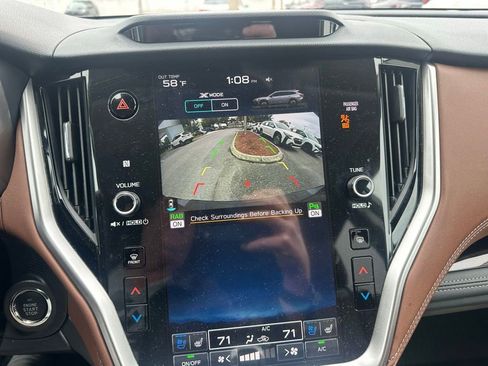 Used 2025 Subaru Outback Touring XT image 33