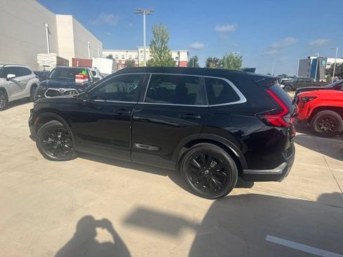 Used 2024 Honda CR-V Sport Touring image 5