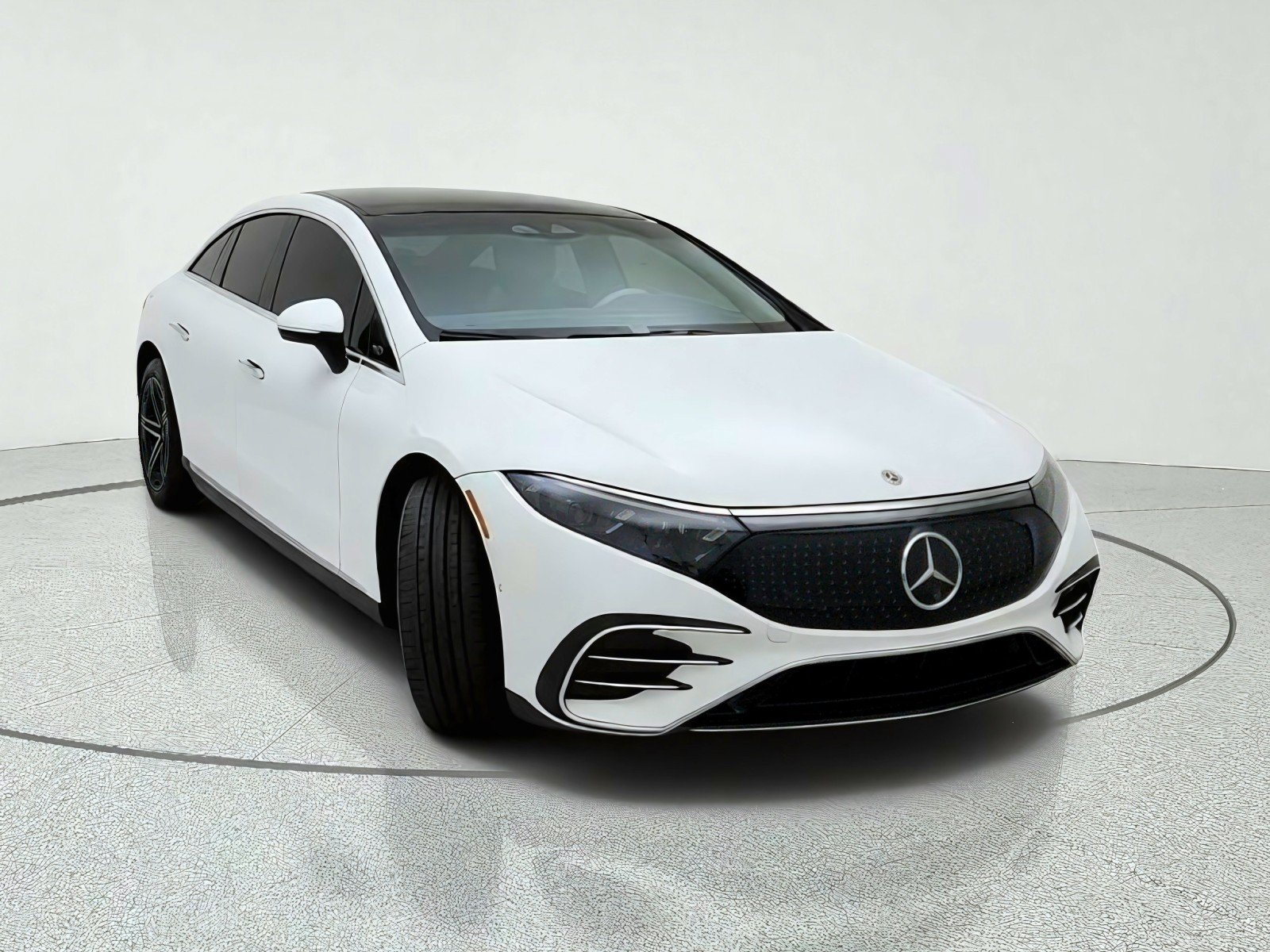 Certified 2023 Mercedes-Benz EQS 580 4MATIC Sedan image 4