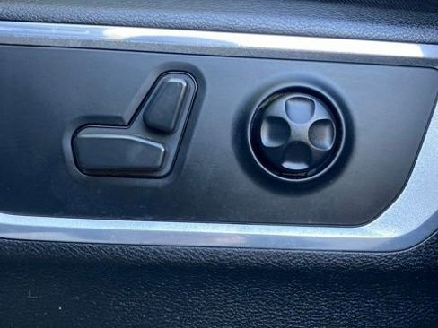 Used 2021 RAM 1500 Laramie image 5