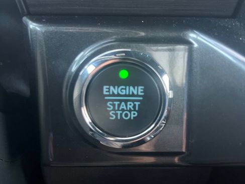 Used 2022 Ford F150 XLT w/ Equipment Group 302A High AWD/4WD image 13