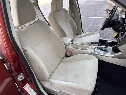 Used 2010 Subaru Impreza 2.5i Premium image 27