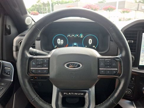 Certified 2023 Ford F150 Platinum w/ Equipment Group 701A High AWD/4WD image 19