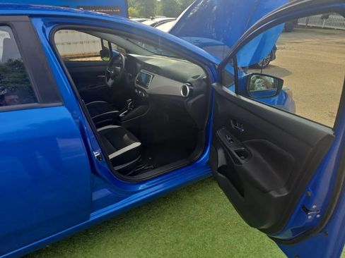 Used 2021 Nissan Versa SV FWD image 15
