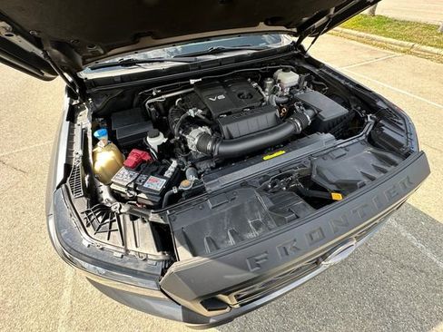 Used 2022 Nissan Frontier S w/ Technology Package image 31