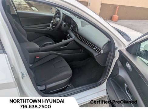 Certified 2023 Hyundai Elantra SEL FWD image 34