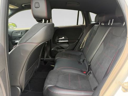 Certified 2023 Mercedes-Benz GLA 250 4MATIC image 8