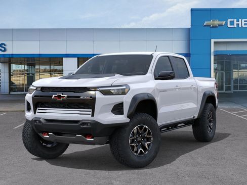 New 2026 Chevrolet Colorado ZR2 w/ Technology Package AWD/4WD image 7