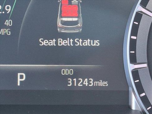 Used 2023 Toyota Highlander XLE FWD image 10