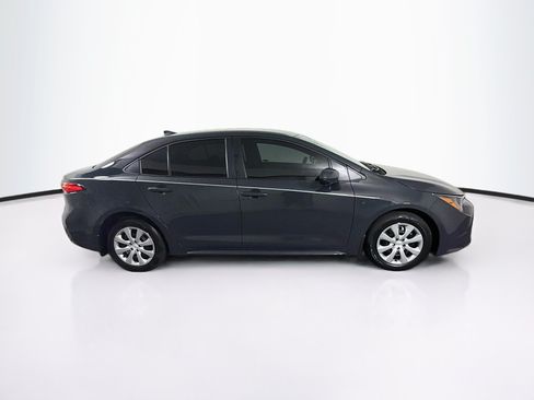 Used 2026 Toyota Corolla LE FWD image 10